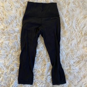 LULULEMON cropped leggings
